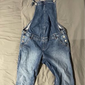 GAP maternity overalls Large